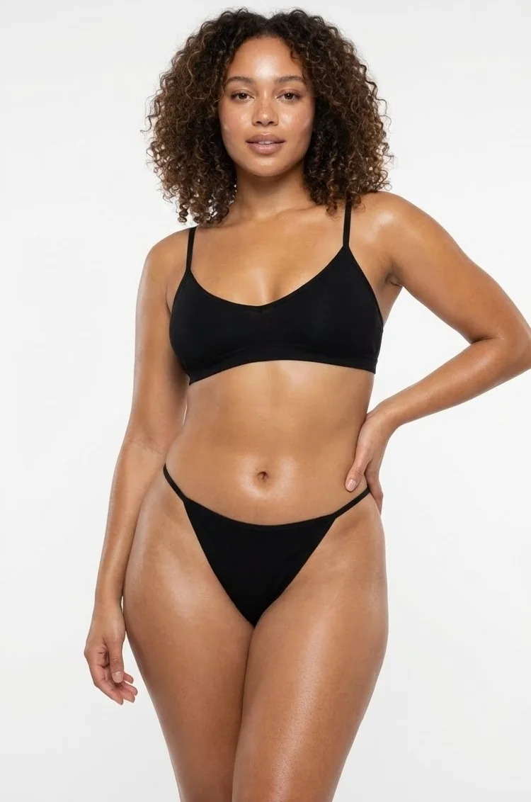 LunaIntim İz Yapmayan Siyah G-String İnce İpli ve Pamuklu Görünmez Tanga - Tanga Külot Detay